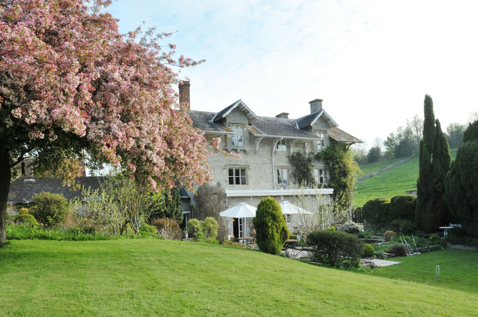Howard'S House Hotel Teffont Magna Esterno foto